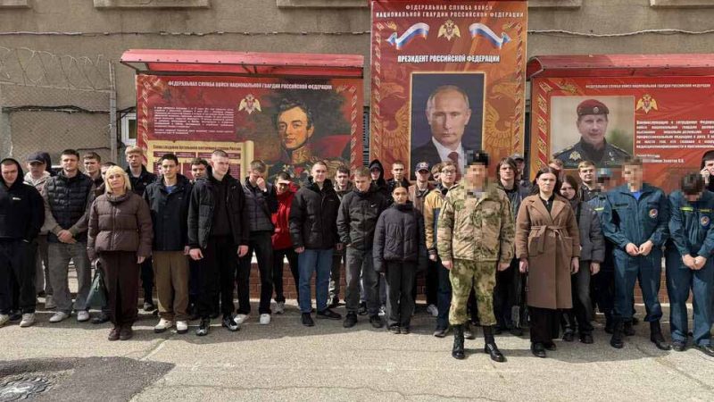 087114d7-b1f0-445c-aa9b-e47de09fb27c