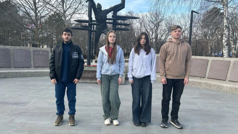 5231478039110160783 (1)